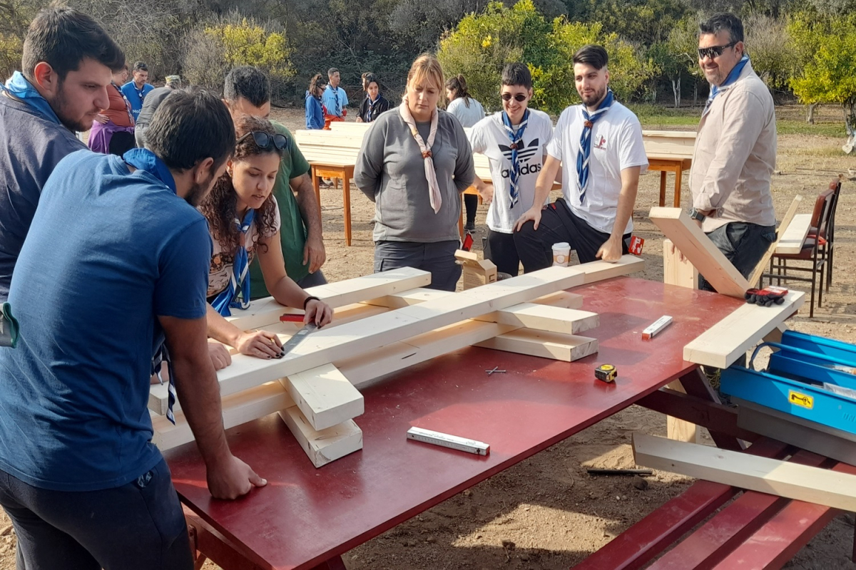 Πρόσκοποι Χίου: 1η Πανελλήνια Προσκοπική Εκπαίδευση Γαλλικής Σκαπανικής (pics)