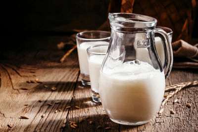 Σαρωτικοί έλεγχοι στην αγορά γάλακτος – Πού κυμαίνονται οι τιμές σε πρόβειο και κατσικίσιο