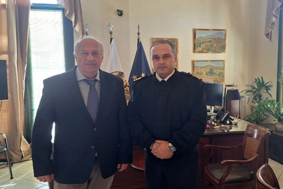 Εθιμοτυπική επίσκεψη του Διοικητή ΑΕΝ στον Δήμαρχο Χίου