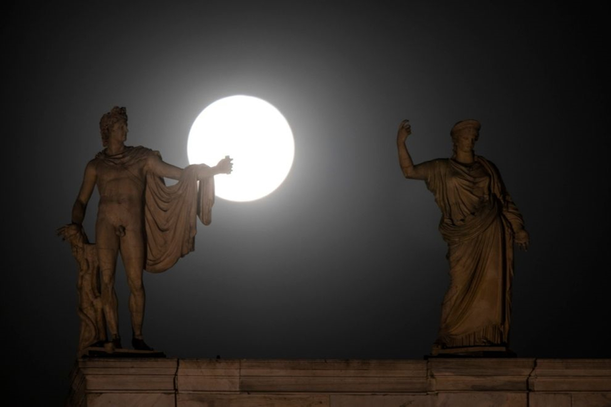 Τα πιο τρελά και παράξενα δώρα που έκαναν οι άνθρωποι στην αρχαιότητα