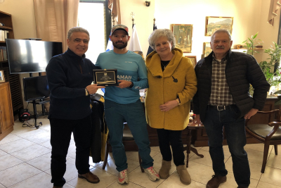 Χίος: Συνάντηση Δημάρχου με αθλητή Γιάννη Κουτσουράδη