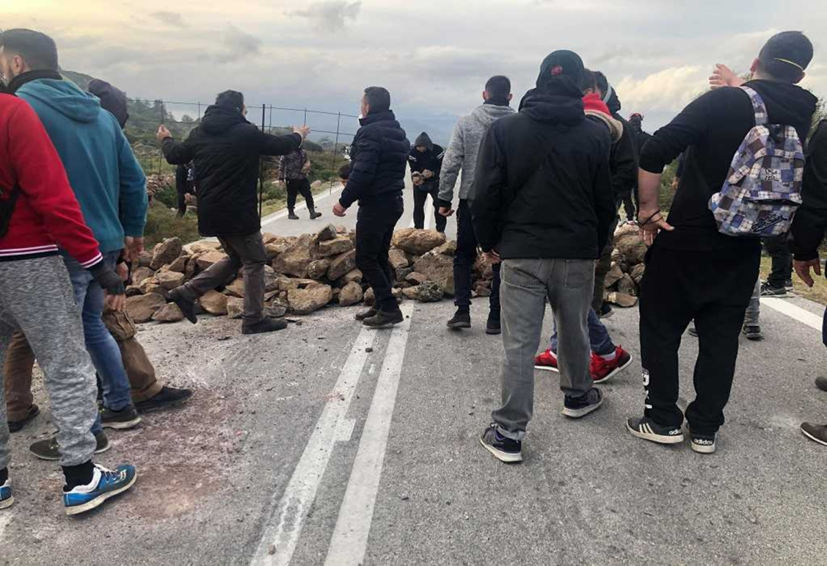 Ομόφωνη απόφαση-στήριξη στους διωκόμενους για την Καράβα από τον Δήμο Μυτιλήνης