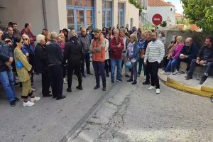 Αποτυχία η συγκέντρωση στο Νοσοκομείο Λήμνου... «έλαμψε διά της απουσίας του» ο Μουτζούρης (vid)