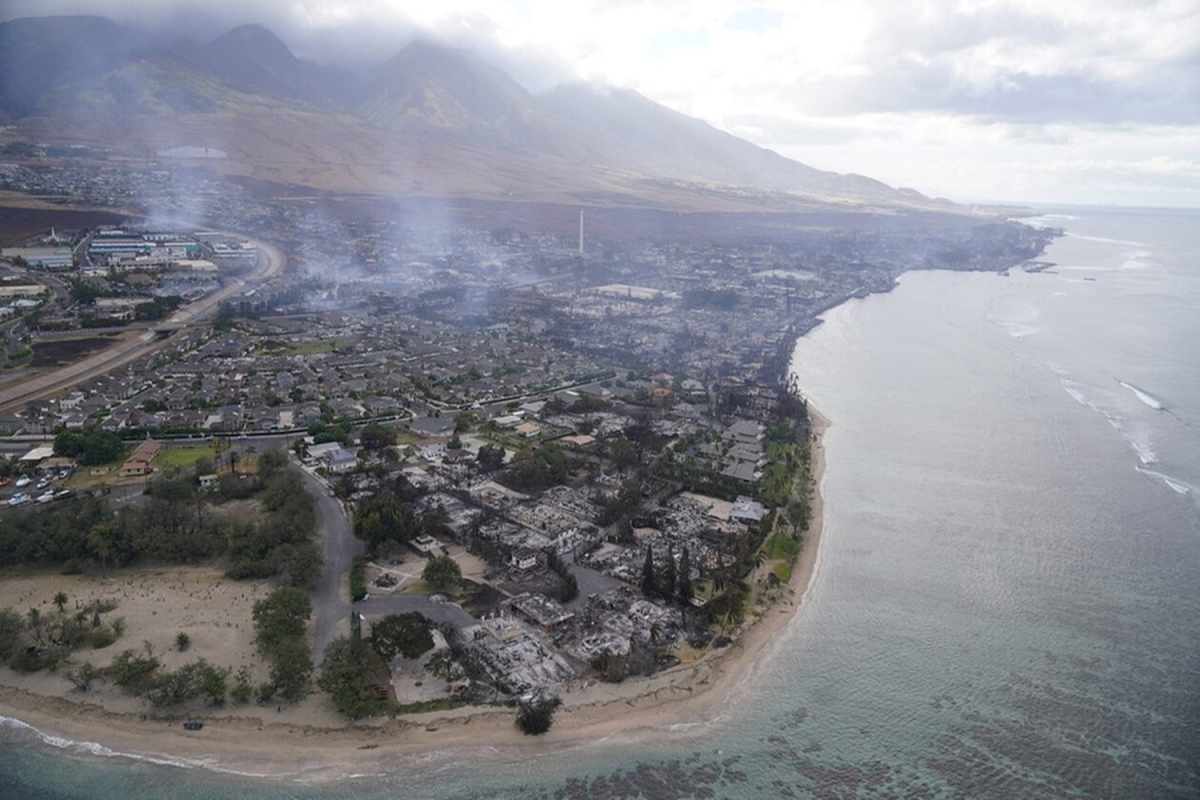Χαβάη: Στάχτη και θρήνος στον «παράδεισο»- 53 νεκροί, 1000 αγνοούμενοι – Η Όπρα στο πλευρό θυμάτων