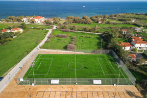 Ολοκληρώθηκε το έργο του γηπέδου 8x8 στους Πύργους Θερμής με σύγχρονες εγκαταστάσεις