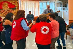 Ο Ερυθρός Σταυρός Μυτιλήνης προσέφερε χαμόγελα και στήριξη στους ηλικιωμένους του Πλωμαρίου