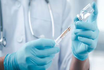 Υπουργείο Υγείας: Ποιες κατηγορίες πολιτών θα μπορούν να εμβολιάζονται δωρεάν και χωρίς συνταγή για τη γρίπη