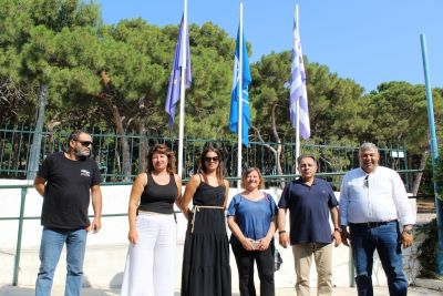 Δώδεκα γαλάζιες σημαίες θα κυματίζουν από φέτος στις ακτές του Δήμου Μυτιλήνης