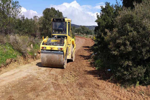 Ασφαλτόστρωση σε αγροτικούς δρόμους προϋπολογισμού 5,3 εκ. ευρώ στη Δυτική Λέσβο!