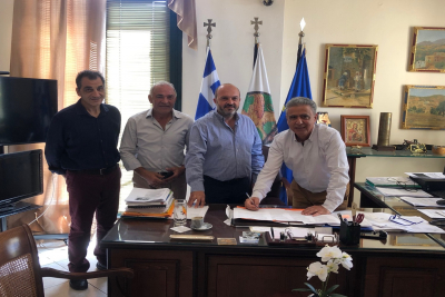 Χίος: Υπεγράφη η σύμβαση και ξεκινούν εργασίες οδοποιίας από την παραλία της Κώμης έως την παραλία Αγ. Γιάννη Λιλικά