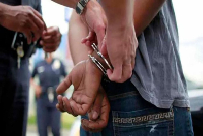 Συνελήφθη αλλοδαπός στη Σάμο για πρόκληση φθορών