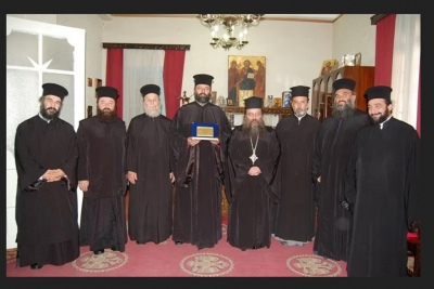 Κληρικοί της Χίου: Εκφράζουμε την αντίθεσή μας στο «ξεχείλωμα» του όρου Γάμος