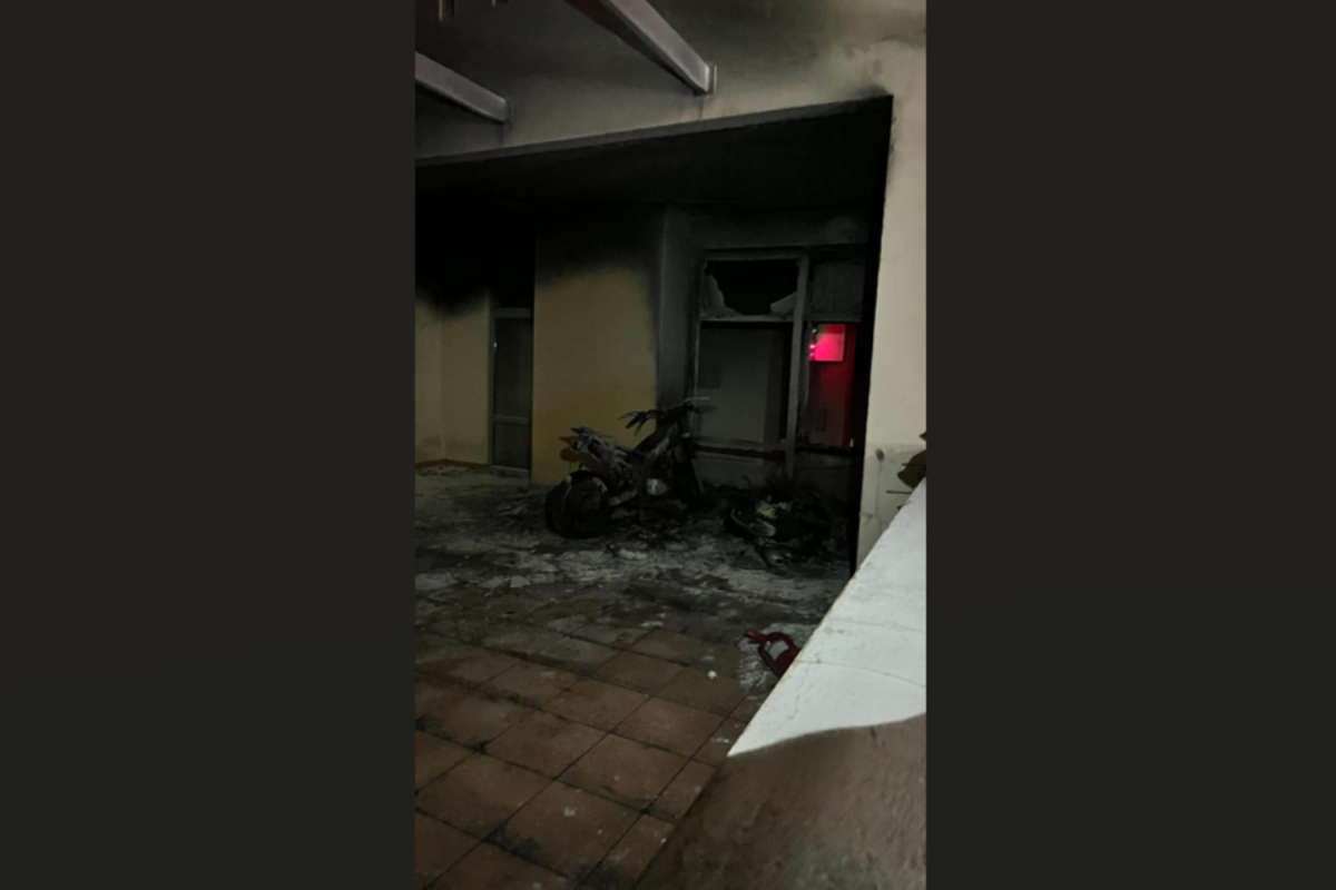 Σάμος: Φωτιά στη φοιτητική εστία