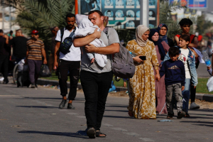 Παύση πυρός 4 ωρών καθημερινά στη βόρεια Λωρίδα της Γάζας για εκκένωση των αμάχων