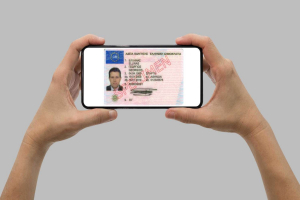 Ψηφιακή ταυτότητα και δίπλωμα οδήγησης από τις 27 Ιουλίου στο κινητό!