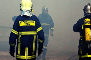 Λέσβος: Φωτιά στην Αχλαδερή