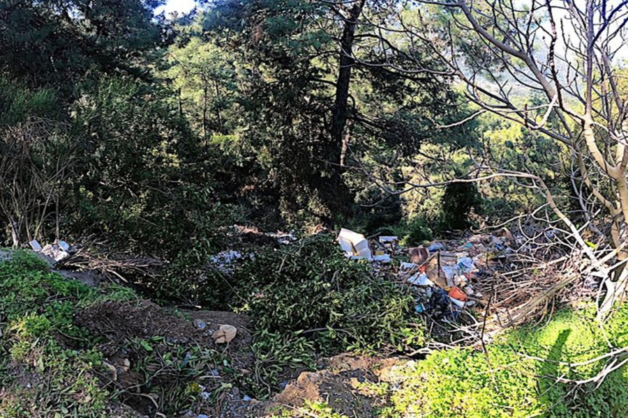 Συμμαχία Πολιτών: Σε απέραντο σκουπιδότοπο έχει καταντήσει ο Δήμος Δυτικής Σάμου