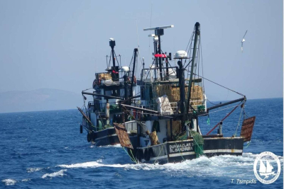 Καταστροφική και παράνομη αλιεία από τουρκικές μηχανότρατες στο ΒΑ Αιγαίο για άλλη μία φορά