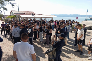 Όταν η νέα γενιά διδάσκει σεβασμό – Εντυπωσιακή δράση καθαρισμού στη Σκάλα Καλλονής