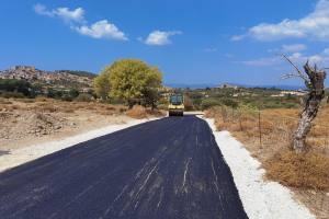 Ολοκληρώθηκε η ασφαλτόστρωση από το γηπεδο Μολύβου ως την Εφταλού