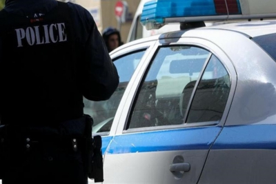 Συνελήφθησαν δύο άτομα στη Μυτιλήνη άνευ διπλώματος