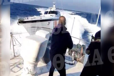 Τουρκική ακταιωρός προσπαθεί να εμβολίσει σκάφος του Λιμενικού - Πυροβολισμοί από τους Έλληνες - Ολόκληρο το βίντεο