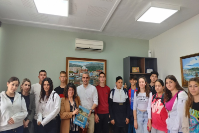 Συνάντηση του Δημάρχου Μυτιλήνης με μαθητές και μαθήτριες του Γυμνασίου Θερμής