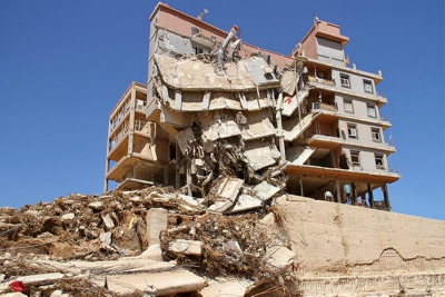 Ανατριχιαστική περιγραφή για τον εφιάλτη στη Ντέρνα της Λιβύης – Tο νερό έφτασε στον 5ο όροφο πολυκατοικίας