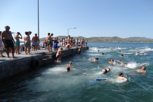 &quot;Κολυμβητικός Διάπλους&quot; του Κόλπου Γέρας από την Κουντουρουδιά έως το Πέραμα