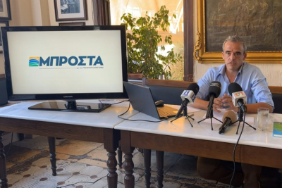 Ο Παναγιώτης Χριστόφας ανακοίνωσε και επίσημα την υποψηφιότητά του για τον δημαρχιακό θώκο της Μυτιλήνης (vid)