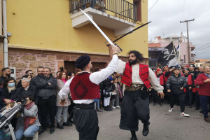 Μόστρα Θυμιανά όντως ξεφάντωσαv τριπλά! (pics)