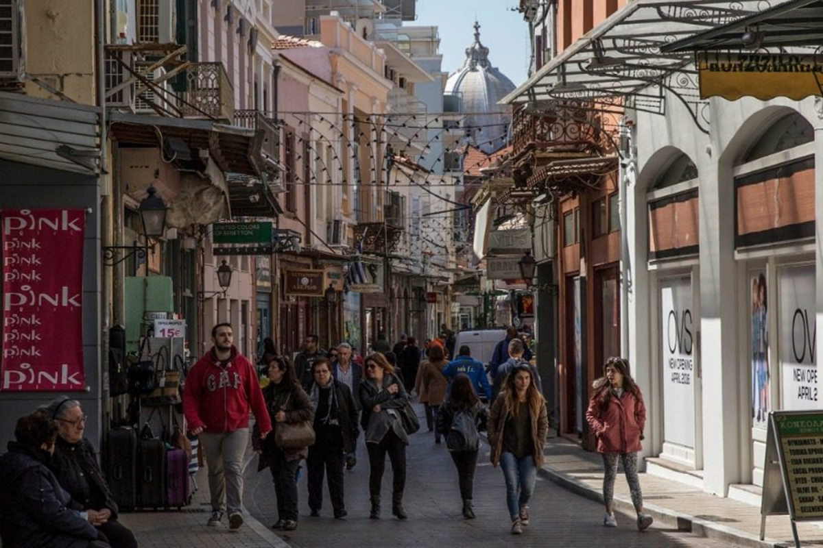 Αυτό είναι το Πασχαλινό ωράριο των καταστημάτων στη Μυτιλήνη