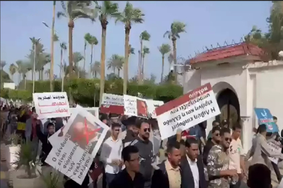 Διαδηλώσεις στη Λιβύη εναντίον της Ελλάδας: «Δένδια τα χέρια σου είναι βαμμένα με αίμα»