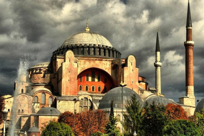 Κωνσταντινούπολη: Νέες φθορές στην Αγία Σοφία