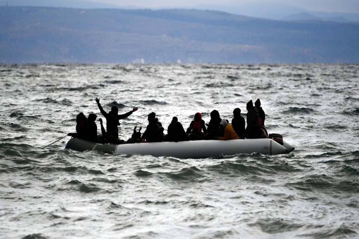 Σάμος: Σύλληψη 22χρονου αλλοδαπού για διευκόλυνση παράνομης εισόδου αλλοδαπών στην Ελλάδα