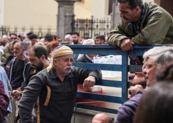 ΥΠΑΑΤ: Αποζημιώσεις έως 8 εκατ. ευρώ για τυροκομικές επιχειρήσεις στη Λέσβο λόγω αφθώδους πυρετού