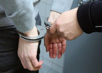 Δύο συλλήψεις στη Μυτιλήνη για ναρκωτικά και απάτη