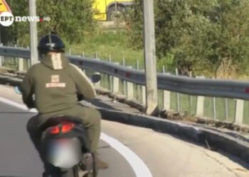 Τραγωδία στη Λέσβο: Μηχανάκι καρφώθηκε σε κολώνα – Νεκροί 16χρονος και 18χρονος