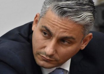 Κουφέλος: «Οι πολίτες βλέπουν», νέα πυρά για τη διαχείριση των εκδηλώσεων