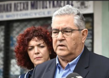 Κουτσούμπας: Υποχρέωση όλων των κομμάτων να σταθούν στο πλευρό του λαού της Λέσβου