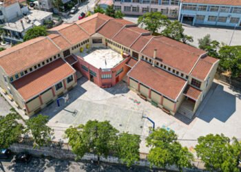 Υπογράφηκε η σύμβαση για το 9ο Δημοτικό, έργο 712.000 ευρώ στη Μυτιλήνη