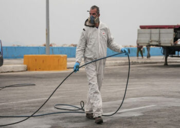 ΥΠΑΑΤ: Καμία χαλάρωση στην εφαρμογή των μέτρων για την ευλογιά και τον αφθώδη πυρετό ενόψει Πάσχα