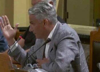 ΛΕΣΒΟΣ: Πνίγεται στα σκουπίδια το νησί – Το ξέσπασμα Κουφέλου για τη δημοτική αρχή!