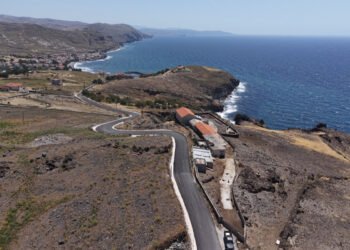 Τέλος η ταλαιπωρία: Άνοιξε ο δρόμος για μία από τις πιο μαγικές και δυσπρόσιτες παραλίες της Λέσβου!