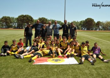 Πρωταθλήτρια Κ14 ποδοσφαίρου Νομού Σάμου η Αθλητική Ένωση Καρλοβασίου