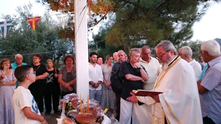 Λέσβος: Με κατάνυξη και λαμπρότητα ο εορτασμός της Μεταμορφώσεως του Σωτήρος από τους Πελοποννήσιους