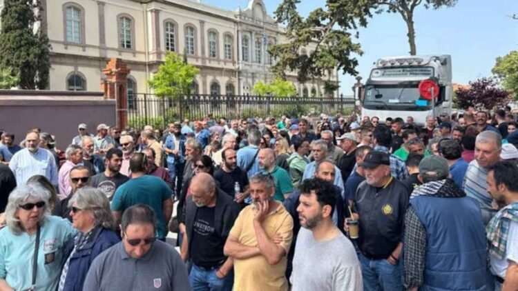 «Στα κάγκελα» οι κτηνοτρόφοι της Λέσβου: Οργή και ξεσηκωμός ενόψει της άφιξης του Υφυπουργού!