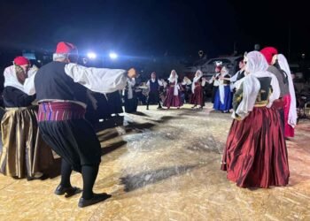 «Πλημμύρισαν» με παράδοση οι Οινούσσες