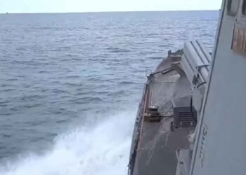 Ηχηρό μήνυμα Αθήνας και Τελ Αβίβ στην Ανατολική Μεσόγειο: Άσκηση με βύθιση παροπλισμένης φρεγάτας από Spike NLOS και ελληνική τορπίλη