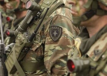 Χαμός στα στρατόπεδα μετά το νομοσχέδιο για τη στρατιωτική θητεία – Τα σενάρια για την επόμενη ΕΣΣΟ